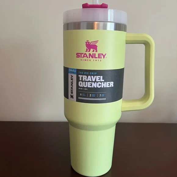Stanley Adventure Quencher - 40 oz tumbler - Citron Mix